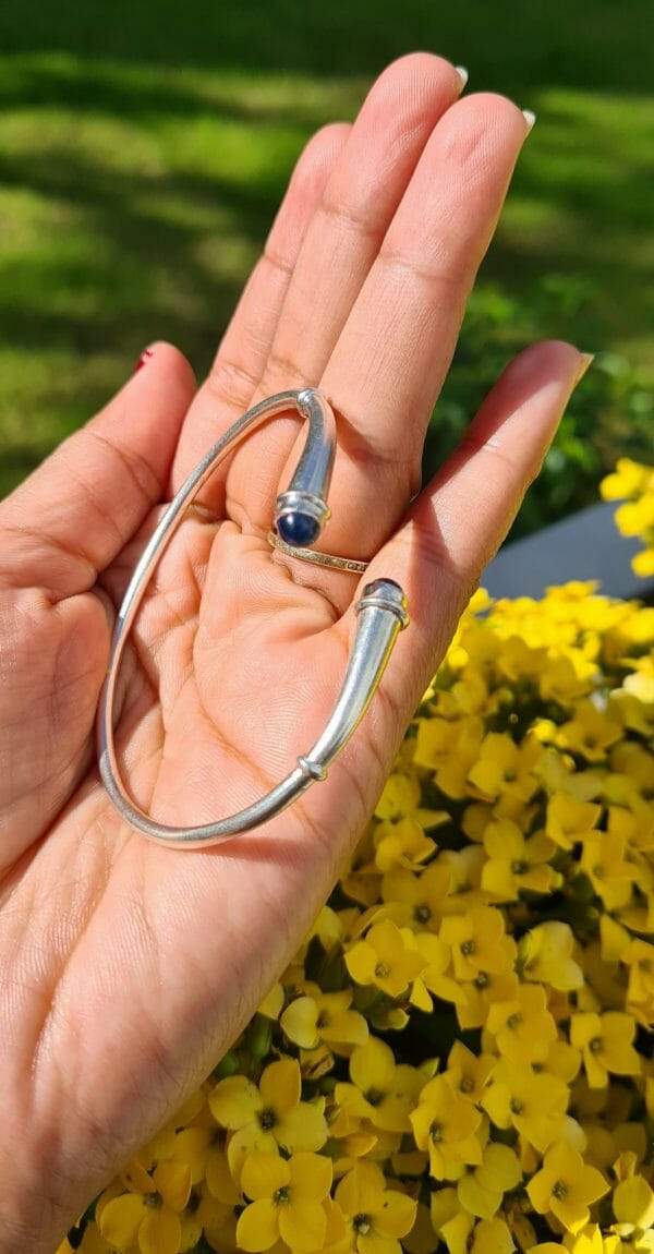Bracelet vangovango lisse 100% argent-pierre saphir bleu – Image 5