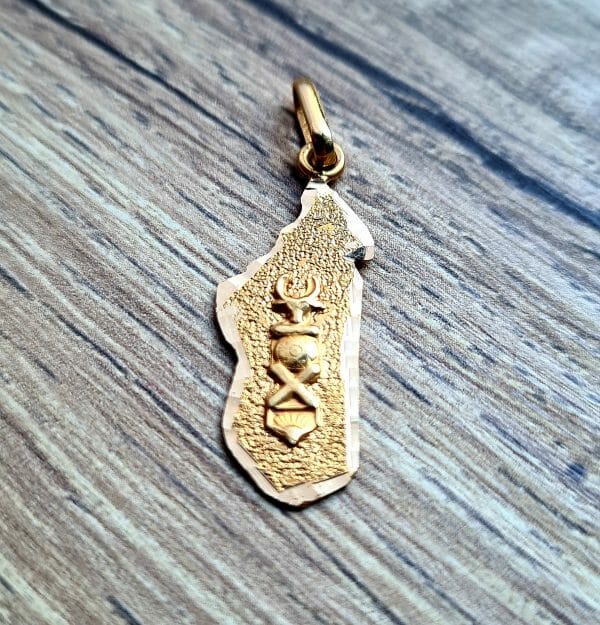 Pendentif Madagascar ALOALO OR 18K 100% Artisanal