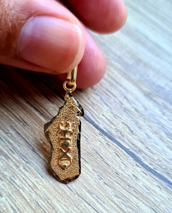 Pendentif Madagascar ALOALO OR 18K 100% Artisanal – Image 3