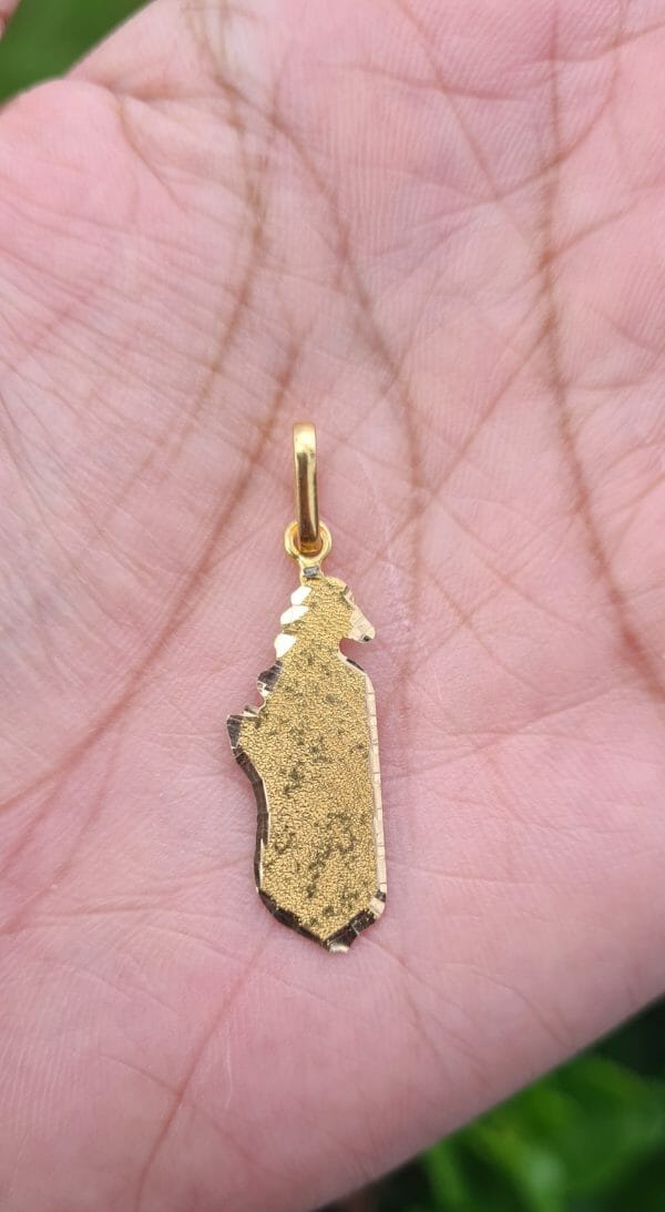 Pendentif Madagascar graine de sable en Or 18K 100% artisanal – Image 6