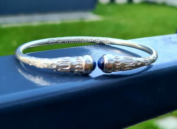Bracelet vangovango saccalava à cabochon saphir bleu mixte 100% Artisanal – Image 9