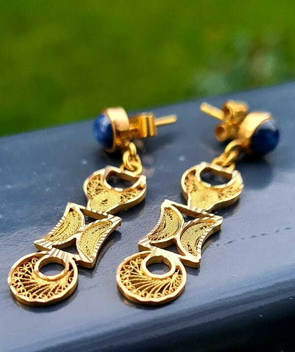 Boucle d'oreille filigrane ALOALO à cabochon saphir étoile OR 18K 100% Artisanal – Image 6