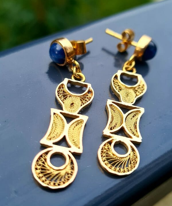 Boucle d'oreille filigrane ALOALO à cabochon saphir étoile OR 18K 100% Artisanal