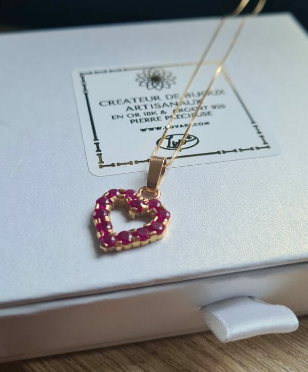 Pendentif en coeur en Or 18K 3.5G et Rubis de Verneuil 100% Artisanal – Image 2