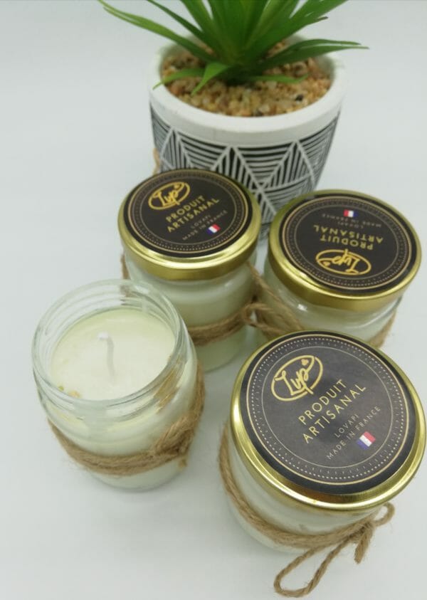Bougie de massage au karité et huile d'amande pur- parfum vanille  (100% fait maison) - LVP – Image 4