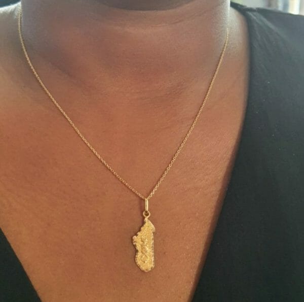 Pendentif Madagascar ALOALO OR 18K 100% Artisanal – Image 4