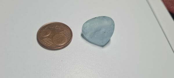 Pierre Beryl bleu forme de cœur taillée – Image 2