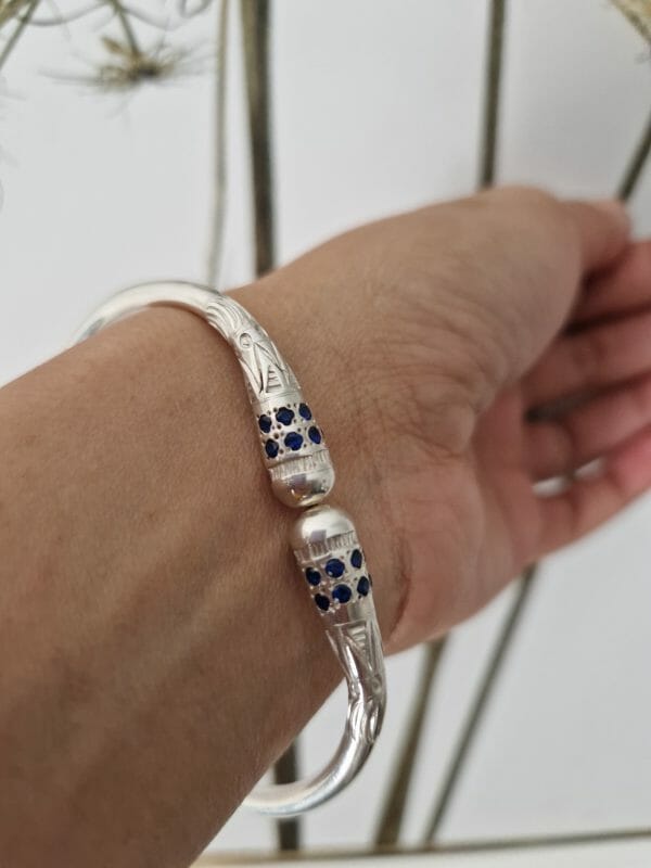 Bracelet artisanal en argent