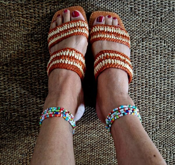 Sandale 100% artisanale en cuir et en raphia pour femme marron pointure 40 – Image 2