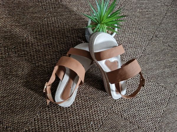 Sandale 100% artisanale pour femme marron pointure 37 – Image 2