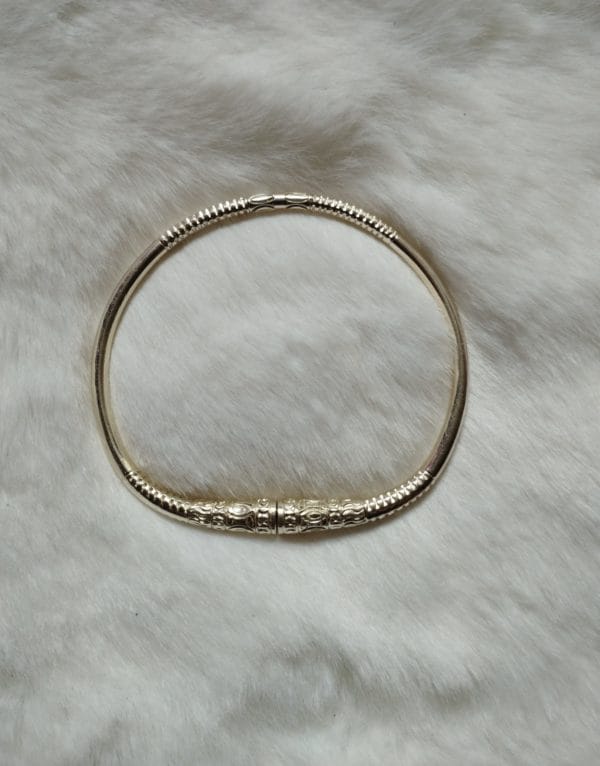 Bracelet jonc 17,5cm Vangovango femme argent massif de Madagascar Ref10 Assilyiahjewel – Image 2