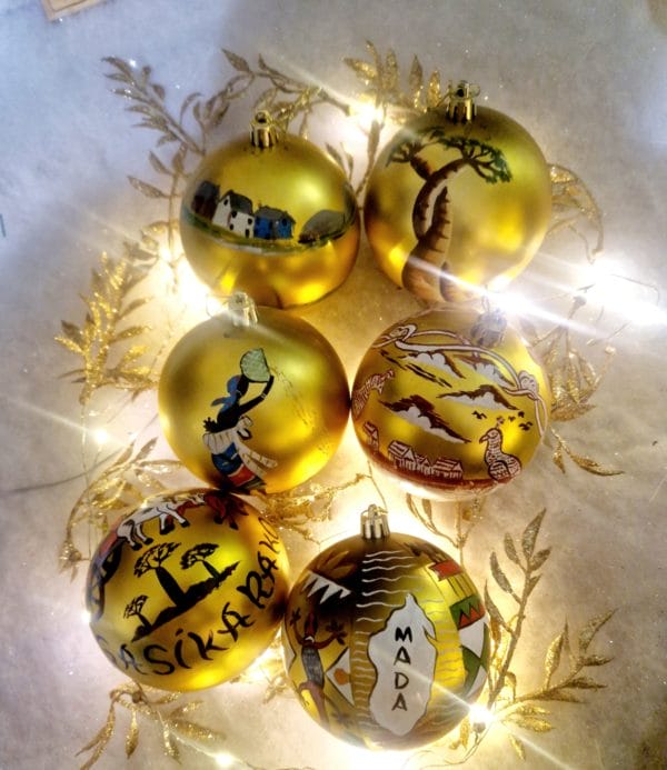6 Boules de Noël/ décoration de Noël/collection NOËL ARTISANAL/ Madagascar – Image 18