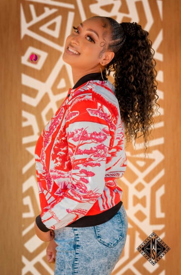 Bombers /Veste/collection LAMBAOINE/ Madagascar – Image 2
