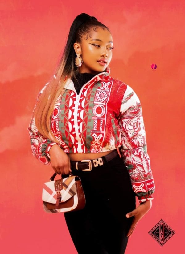 Doudoune Crop-top/bombers /Veste/collection LAMBAOINE/ Madagascar