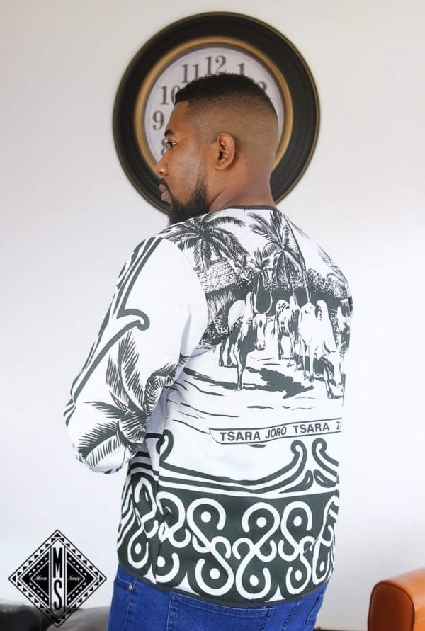 Bombers /Veste/collection LAMBAOINE/ Madagascar – Image 4