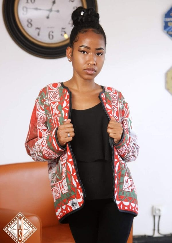 Bombers /Veste/collection LAMBAOINE/ Madagascar – Image 2