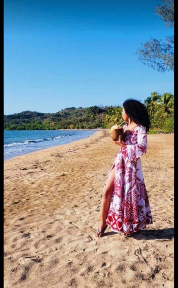 Robe maxi / soirée, fête familiale, fiançailles, mariage/collection LAMBAOINE/ Madagascar – Image 3