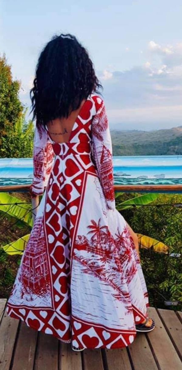 Robe maxi / soirée, fête familiale, fiançailles, mariage/collection LAMBAOINE/ Madagascar – Image 2