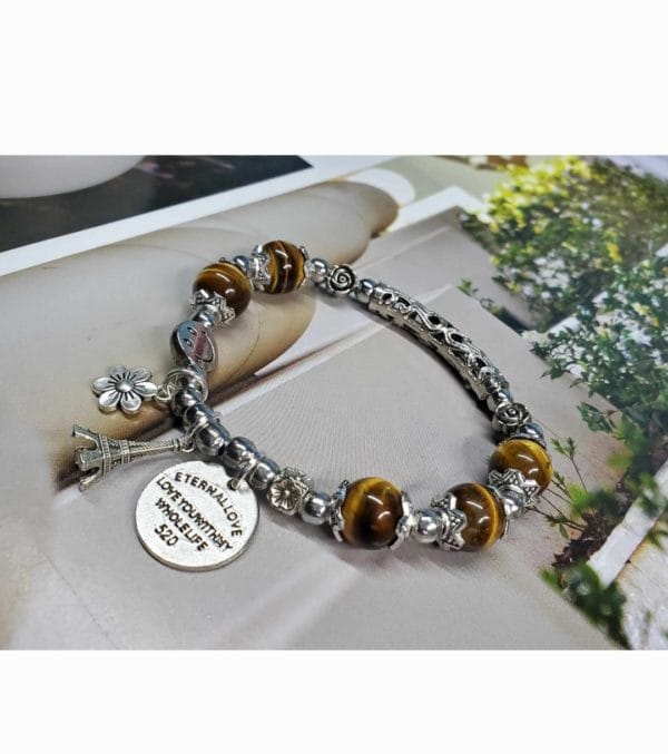 Bracelet œil de tigre/ pierre naturelle/ Madagascar
