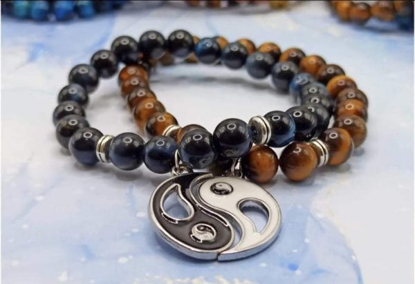 2 Bracelets/ couple "Ying&Yang": Œil de faucon/Œil de tigre de Madagascar – Image 3