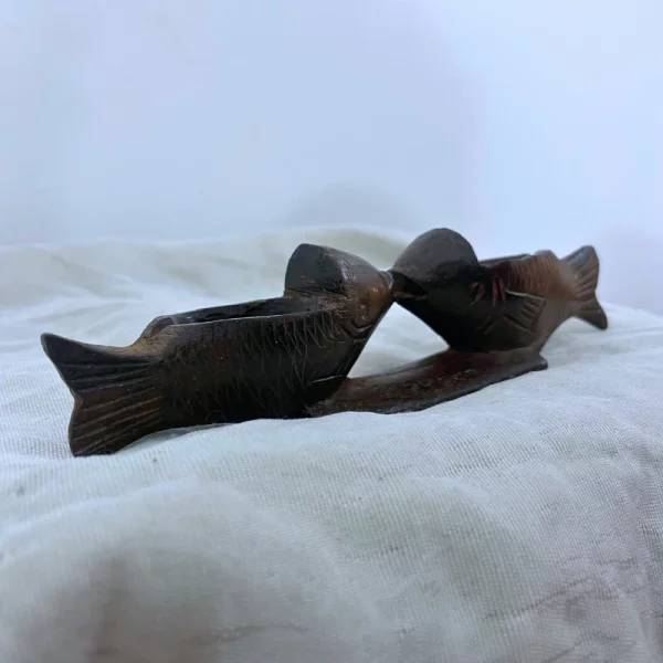 Salière-Poivrière en Bois – Duo de Poissons