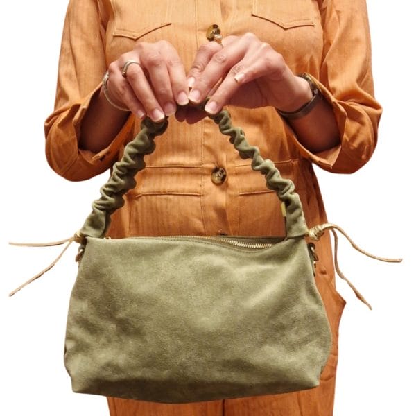 Sac bandoulière à glissière en daim en vert
