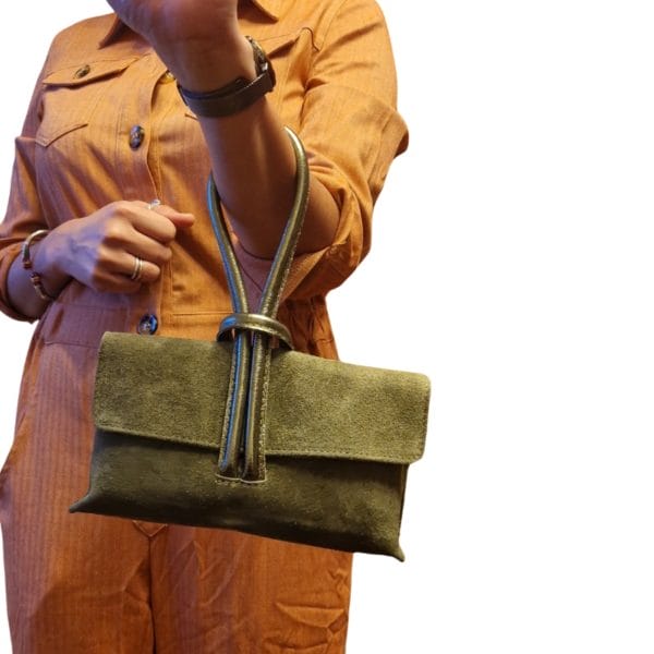 Mini Sac en Daim Vert avec Revers en Cuir Métallisé – Image 4