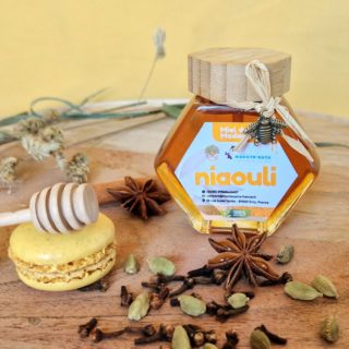 900gr de Miel de Niaouli/ Miel de Sud-est/ miel de Manakara/ Madagascar