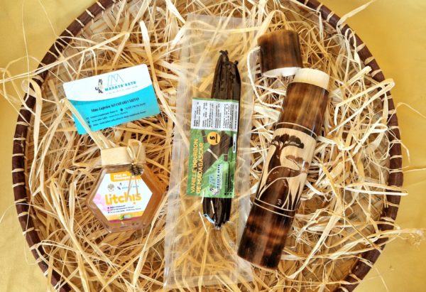 Pack-coffret KADÔ découverte PM- 250gr miel Litchi et 5 gousses de vanille de Madagascar