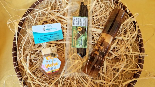 Pack-coffret KADÔ découverte PM- 250gr miel Litchi et 5 gousses de vanille de Madagascar – Image 9