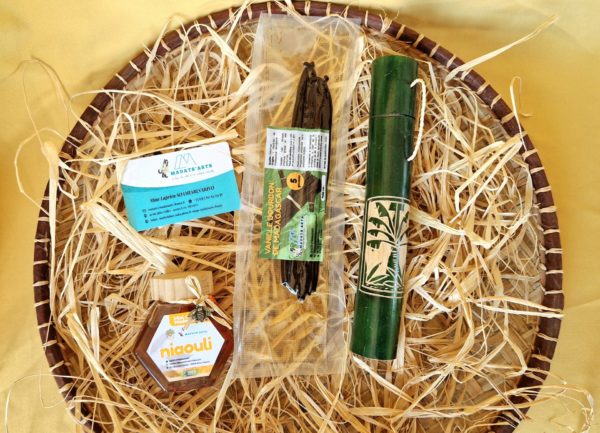 Pack-coffret KADÔ découverte PM- 250gr miel Niaouli et 5 gousses de vanille de Madagascar – Image 7