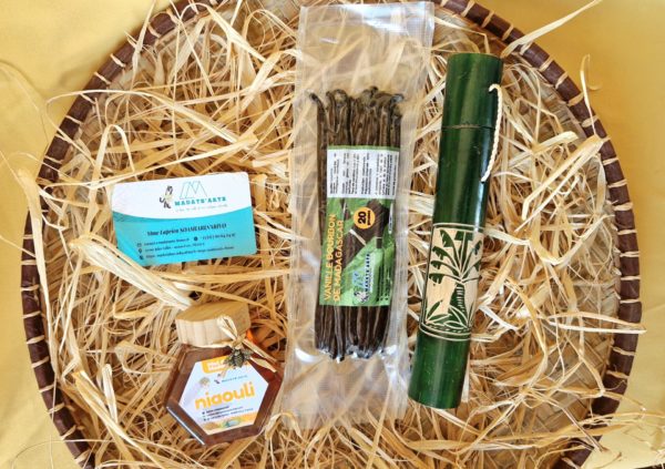 Pack-coffret KADÔ découverte GM 250gr miel Niaouli et 20 gousses de vanille de Madagascar