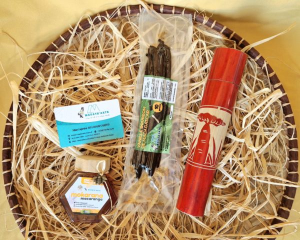 Pack-coffret KADÔ découverte MM- 250gr miel Mokarana et 10 gousses de vanille de Madagascar – Image 8