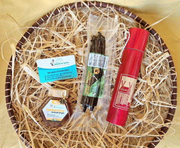 Pack-coffret KADÔ découverte MM- 250gr miel Mokarana et 10 gousses de vanille de Madagascar – Image 7