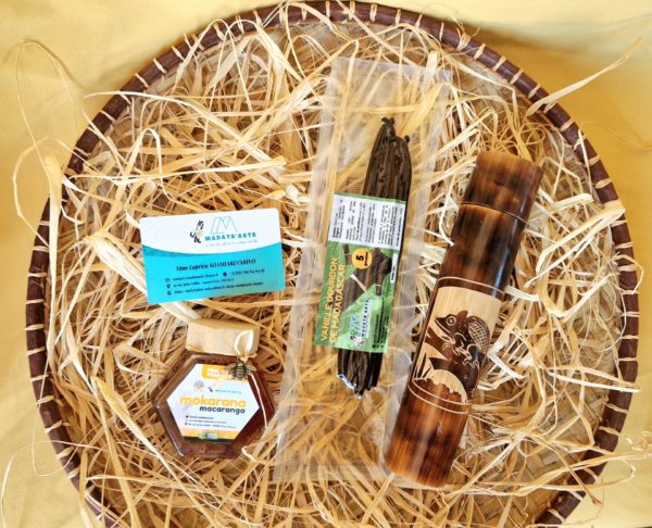 Pack-coffret KADÔ découverte PM- 250gr miel Mokarana et 5 gousses de vanille de Madagascar – Image 8