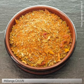 CAJUN 800g PRO ... mélange d'épices, herbes aromatiques, condiments, piments